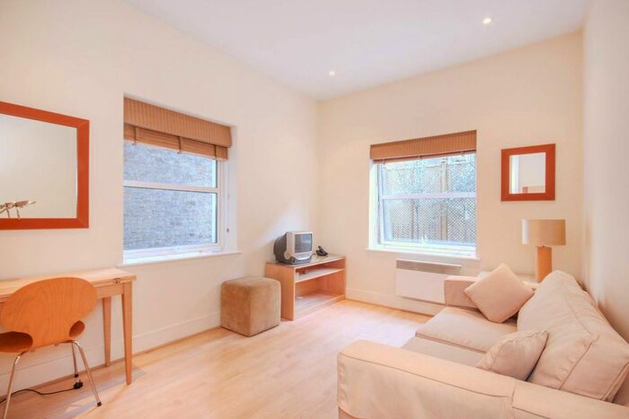Studio To Rent In Queensborough Terrace, Bayswater, London, W2