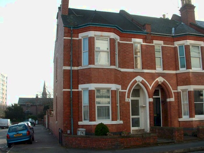 6 Bedroom Terraced House To Rent In Charlotte Street, Leamington Spa, CV31