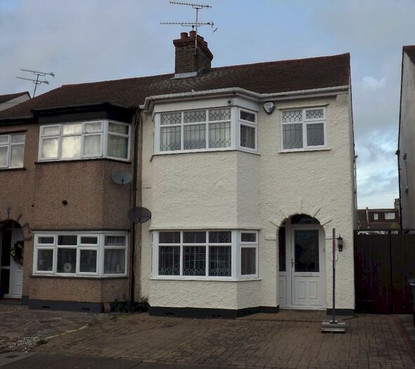 3 Bedroom Semi-Detached House To Rent In Wentworth Road, Southend-On-Sea, Essex, SS2