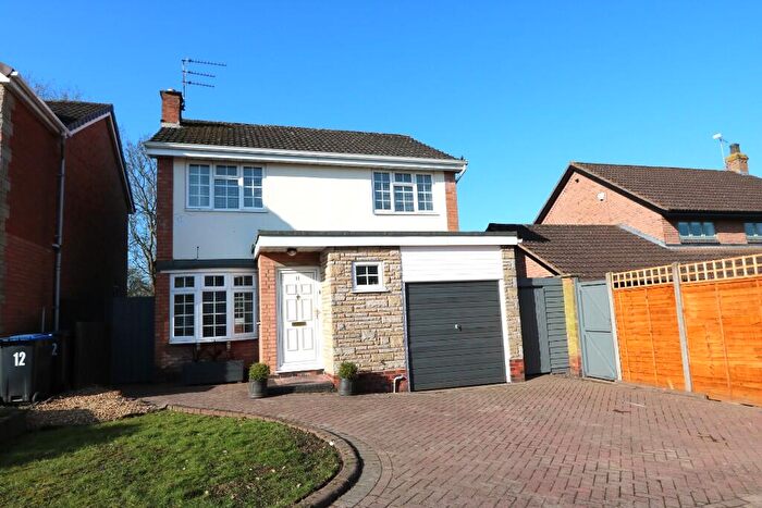 3 Bedroom Detached House To Rent In Kingland Drive, Leamington Spa, Warwickshire, CV32