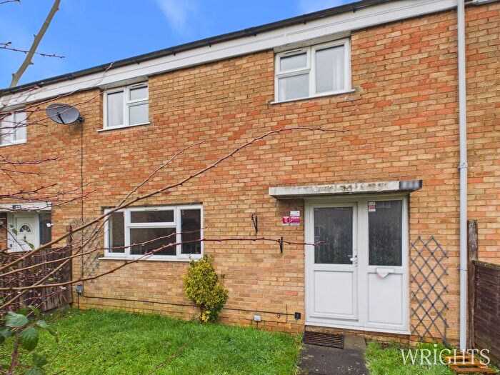 3 Bedroom Terraced House For Sale In Ripon Road, Stevenage, SG1