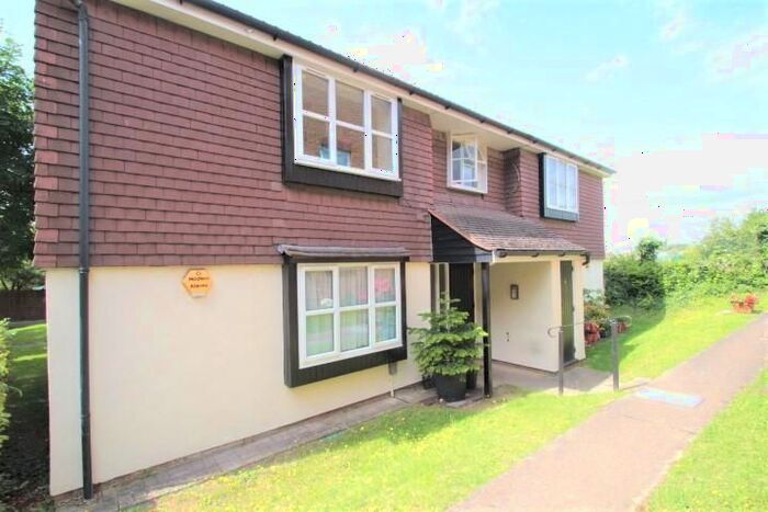 1 Bedroom Studio To Rent In Doveney Close, Orpington, Kent, BR5