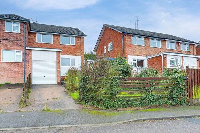3 Bedroom Semi Detached House For Sale In Belmont Close, Beeston, NG9