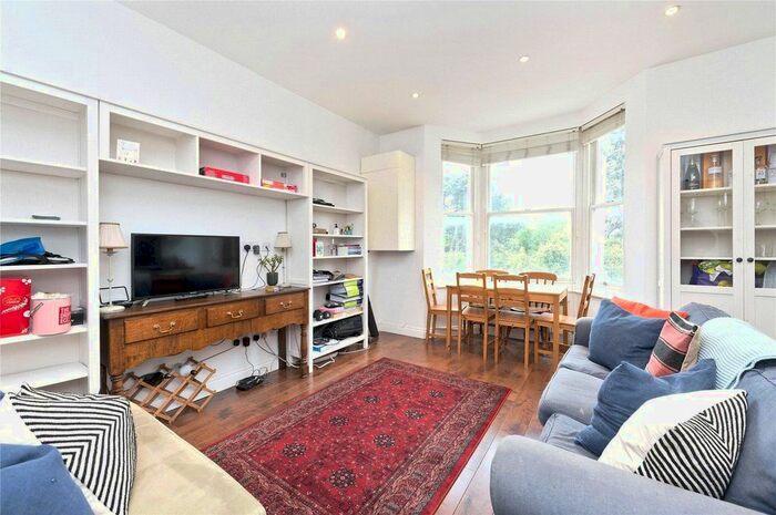 2 Bedroom Flat To Rent In Fulham Palace Road, London, SW6