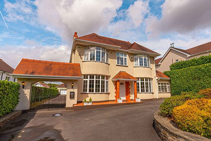5 Bedroom Detached House For Sale In Glasllwch Lane, Newport, NP20