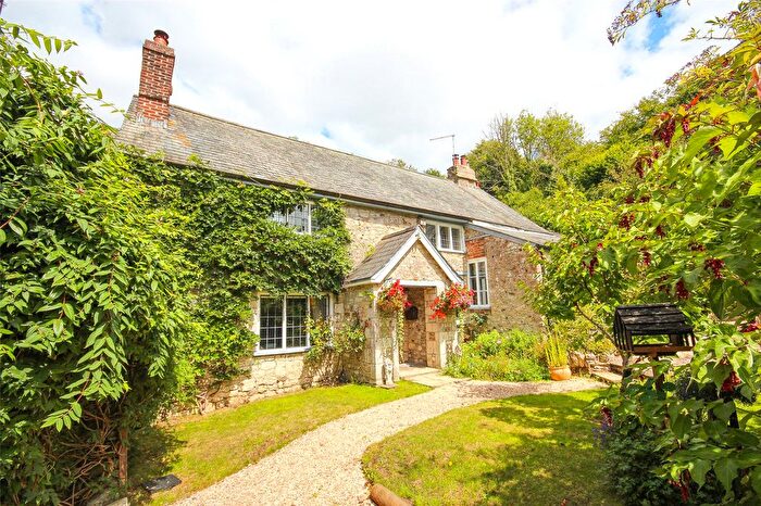 3 Bedroom Detached House For Sale In Combpyne, Axminster, Devon, EX13