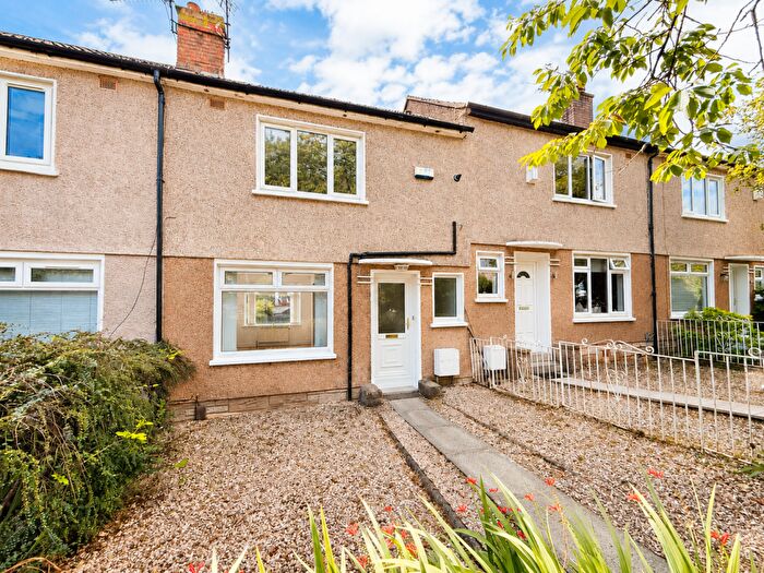 2 Bedroom Terraced House For Sale In Sidlaw Road, Bearsden, G61