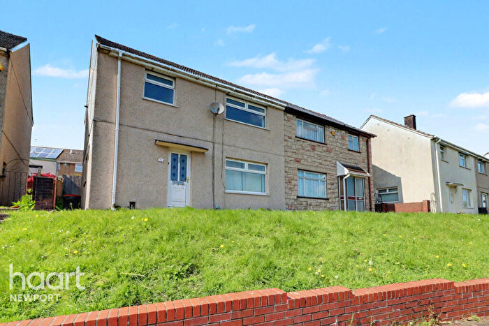 3 Bedroom Semi-Detached House To Rent In Sullivan Circle, Newport, NP19