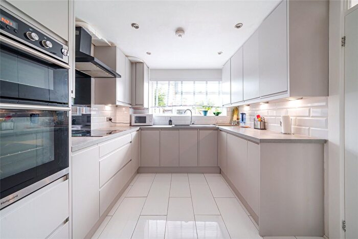 3 Bedroom Terraced House For Sale In Farmers Way, Maidenhead, Berkshire, SL6