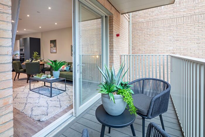 2 Bedroom Flat For Sale In " Bedroom Apartment" At Wood Street, London, E17