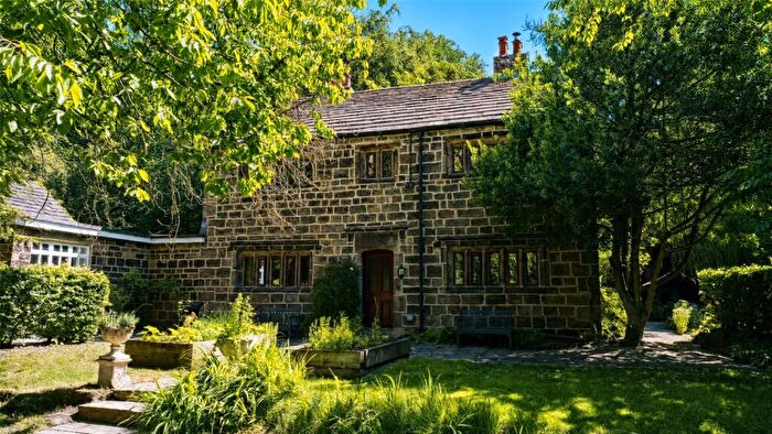 5 Bedroom Detached House For Sale In Parkside Road, Leeds, West Yorkshire, LS6