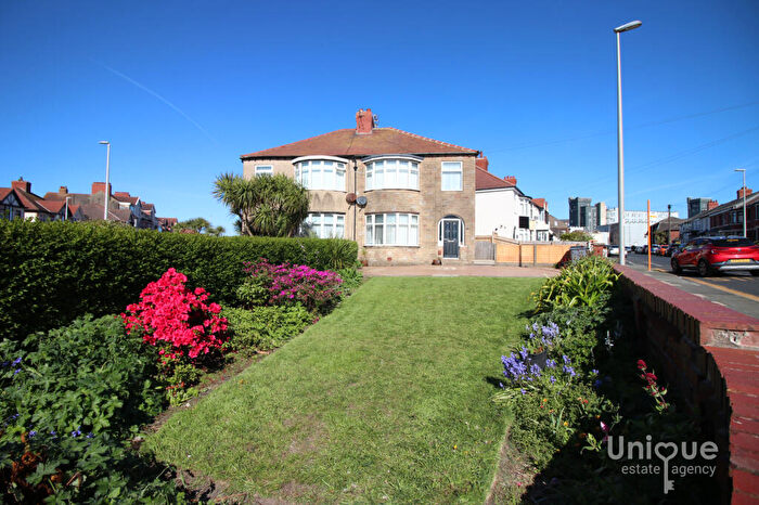 3 Bedroom Semi Detached House For Sale In Norcliffe Road, Bispham, Blackpool, FY2