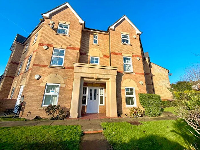 2 Bedroom Flat To Rent In Freshland Road, Maidstone, ME16