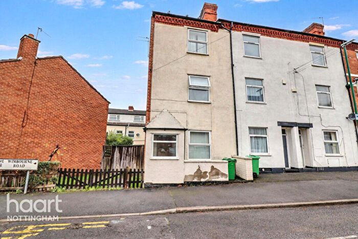 4 Bedroom Terraced House For Sale In Wimbourne Road, Nottingham, NG7