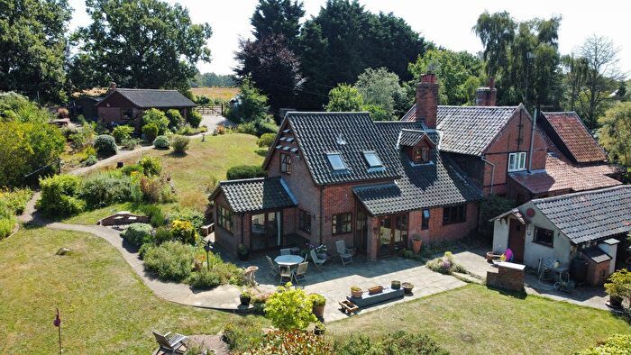 3 Bedroom End Of Terrace House For Sale In The Common, Leiston, Suffolk, Up, IP16