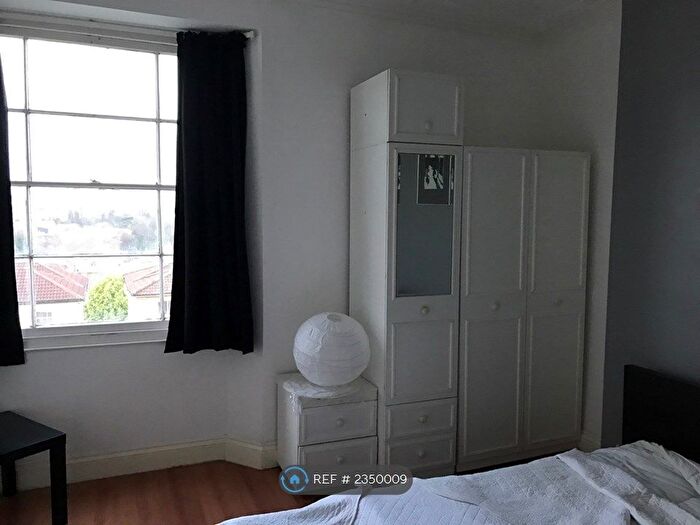 1 Bedroom Flat To Rent In Victoria Walk, Bristol, BS6
