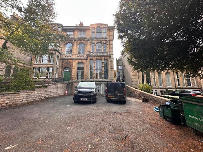 2 Bedroom Flat To Rent In Tyndall's Park Road, Bristol, BS8