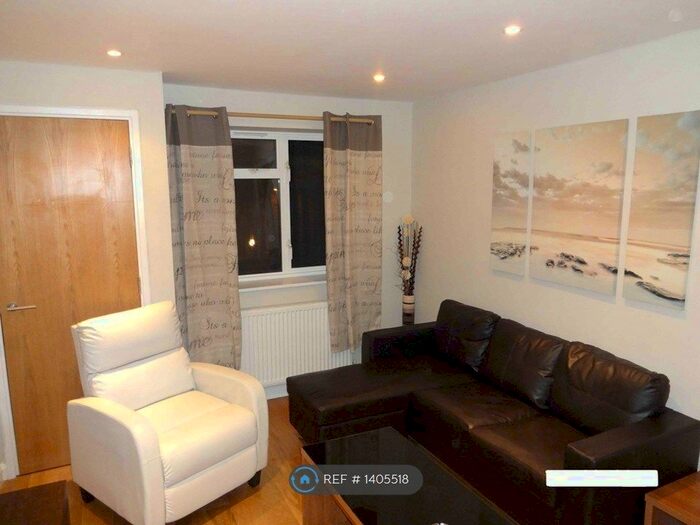 1 Bedroom Flat To Rent In High Street, London, W3