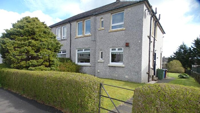 2 Bedroom Flat To Rent In Ladeside Drive, Johnstone, Renfrewshire, PA5