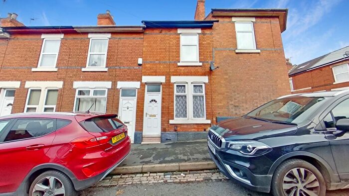 2 Bedroom Semi-Detached House To Rent In Lloyd Street, Derby, DE22