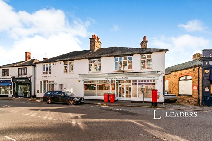 1 Bedroom House To Rent In York Road, KT13