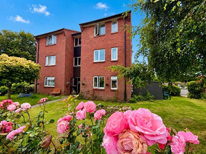 Studio For Sale In Carice Gardens, Clevedon - Garden & Parking, BS21