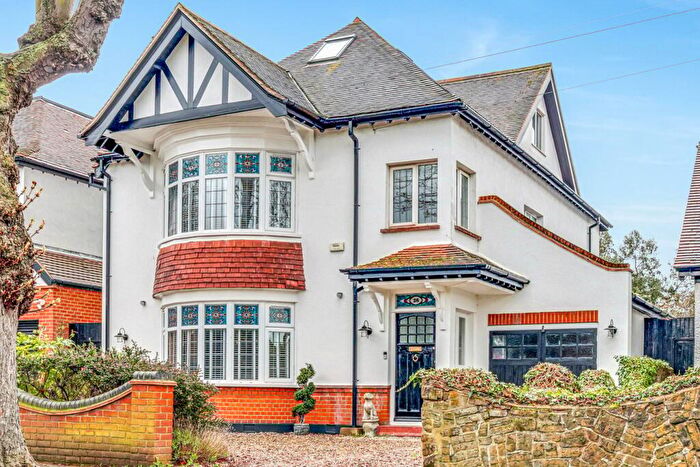 5 Bedroom Detached House For Sale In Burges Road, Thorpe Bay, SS1