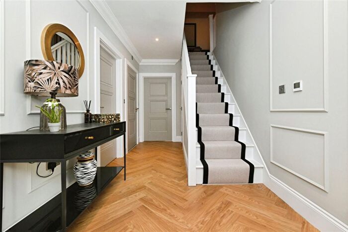 4 Bedroom Detached House For Sale In Sabre Close, Dunmow Road, Felsted, Essex, CM6