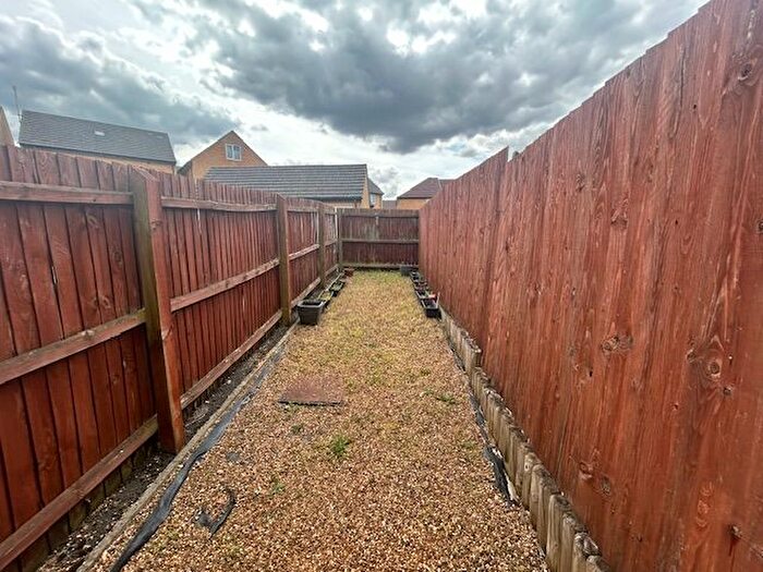 2 Bedroom Flat To Rent In Beadle Way, Peterborough, PE4