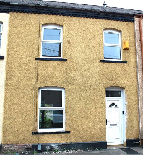 3 Bedroom Terraced House To Rent In Glebe Street, NP19