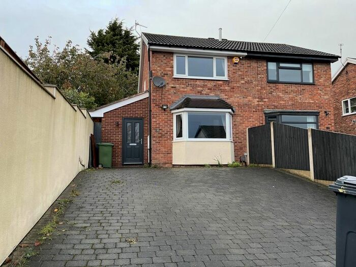 3 Bedroom Semi-Detached House For Sale In Bramble Close, Marford, Wrexham, LL12