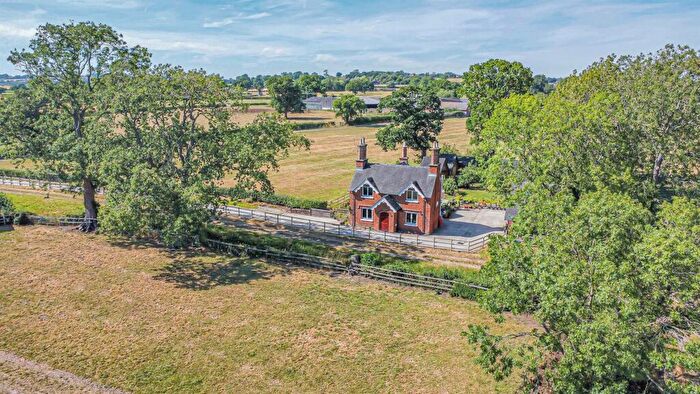 4 Bedroom Detached House For Sale In Sudbury, Nr Ashbourne, Derbyshire, DE6