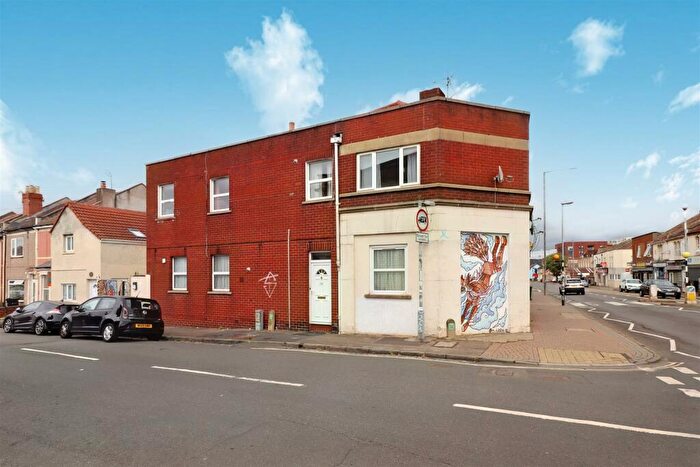 1 Bedroom Flat To Rent In B West Street, Bedminster, BS3