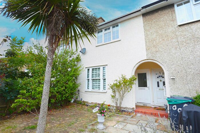 2 Bedroom Terraced House For Sale In Lamerock Road, Bromley, BR1