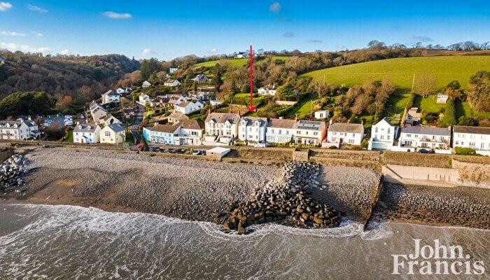 2 Bedroom Flat For Sale In Amroth, Narberth, Pembrokeshire, SA67