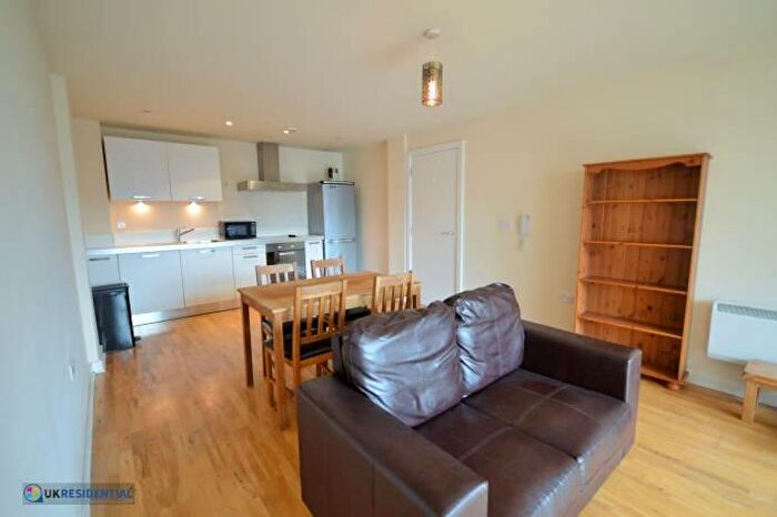 2 Bedroom Flat To Rent In Scotland Street, Sheffield, South Yorkshire, S3
