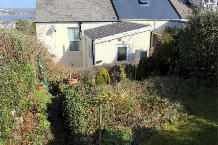 3 Bedroom Property To Rent In Croft Terrace, Pembroke Dock, SA72