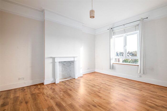 1 Bedroom Flat To Rent In Christchurch Road, London, SW2