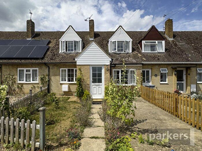 3 Bedroom Terraced House For Sale In Elms Road, Cassington, Witney, Oxfordshire, OX29