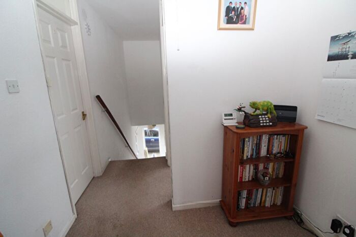 2 Bedroom Flat For Sale In Chichester Gardens, Belfast, BT15