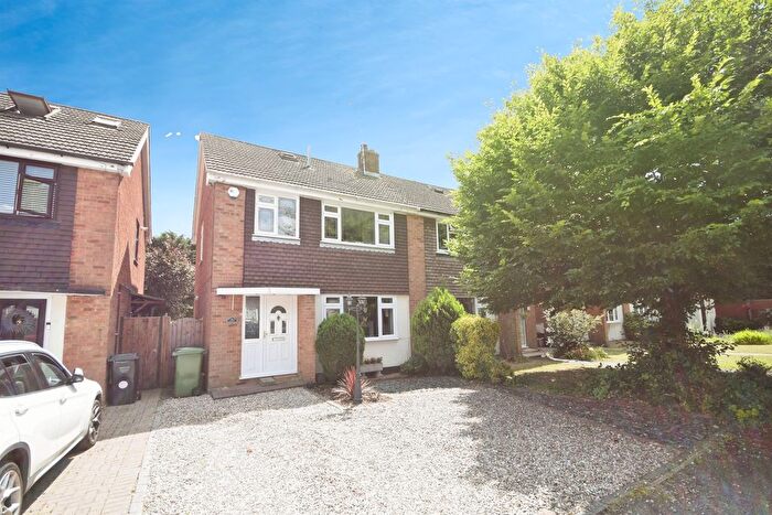 4 Bedroom Semi-Detached House For Sale In Cherry Gardens, Billericay, CM12