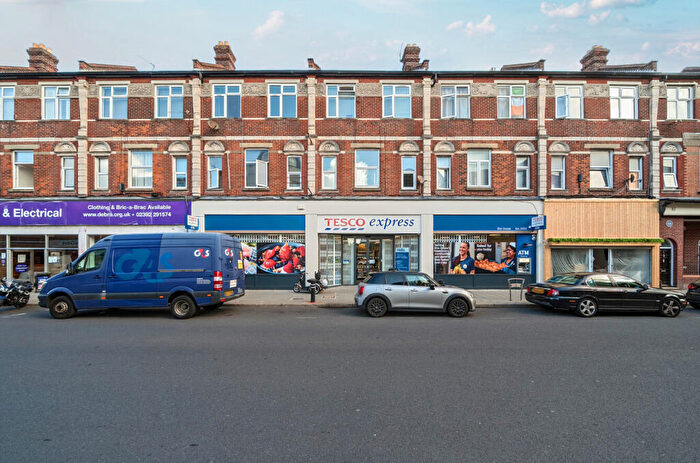 2 Bedroom Flat For Sale In Elm Grove, Southsea, PO5