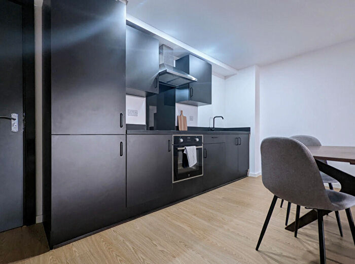 2 Bedroom Apartment To Rent In Rufus, Foundry Lane, Seacroft, LS14