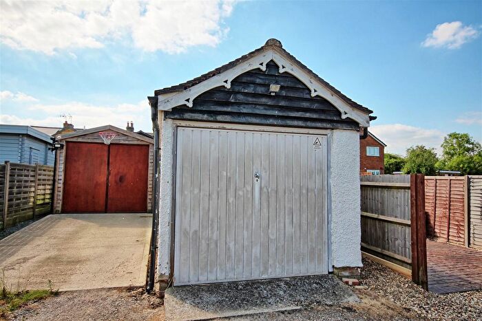 2 Bedroom Cottage For Sale In Colliers End, Ware, SG11