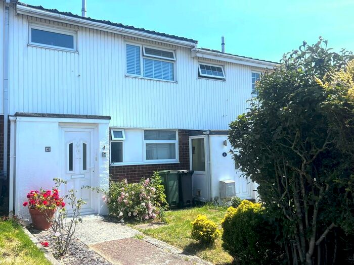 3 Bedroom House To Rent In Reynolds Road, Eastbourne, BN23