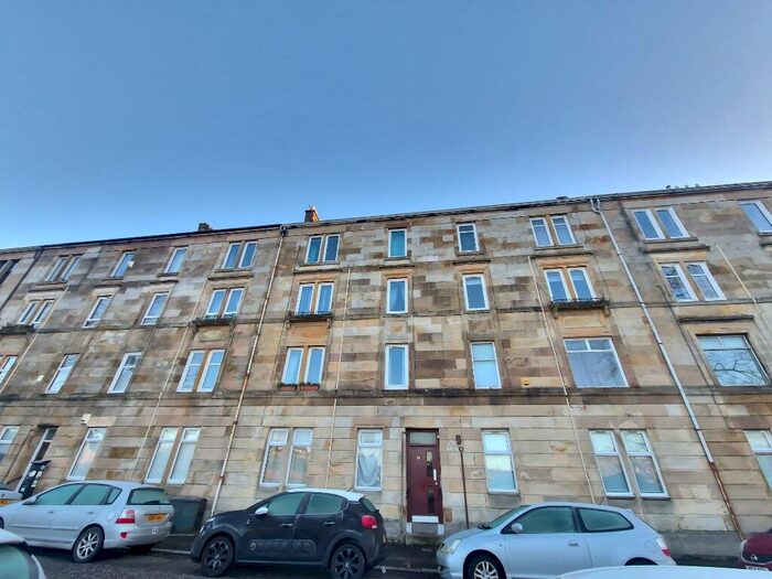2 Bedroom Flat To Rent In Cochran Street, Paisley, Renfrewshire, PA1