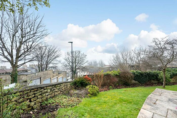 3 Bedroom Flat To Rent In Camden Court Camden Court, St Stephens Road, Bath, BA1