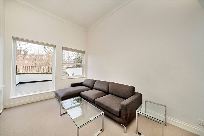 2 Bedroom Flat To Rent In Linden Gardens, London, W2