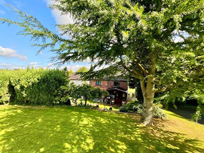 3 Bedroom Cottage For Sale In Sheepwash, Caverswall, ST11