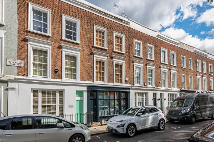 3 Bedroom Terraced House For Sale In Princedale Road, Holland Park, W11